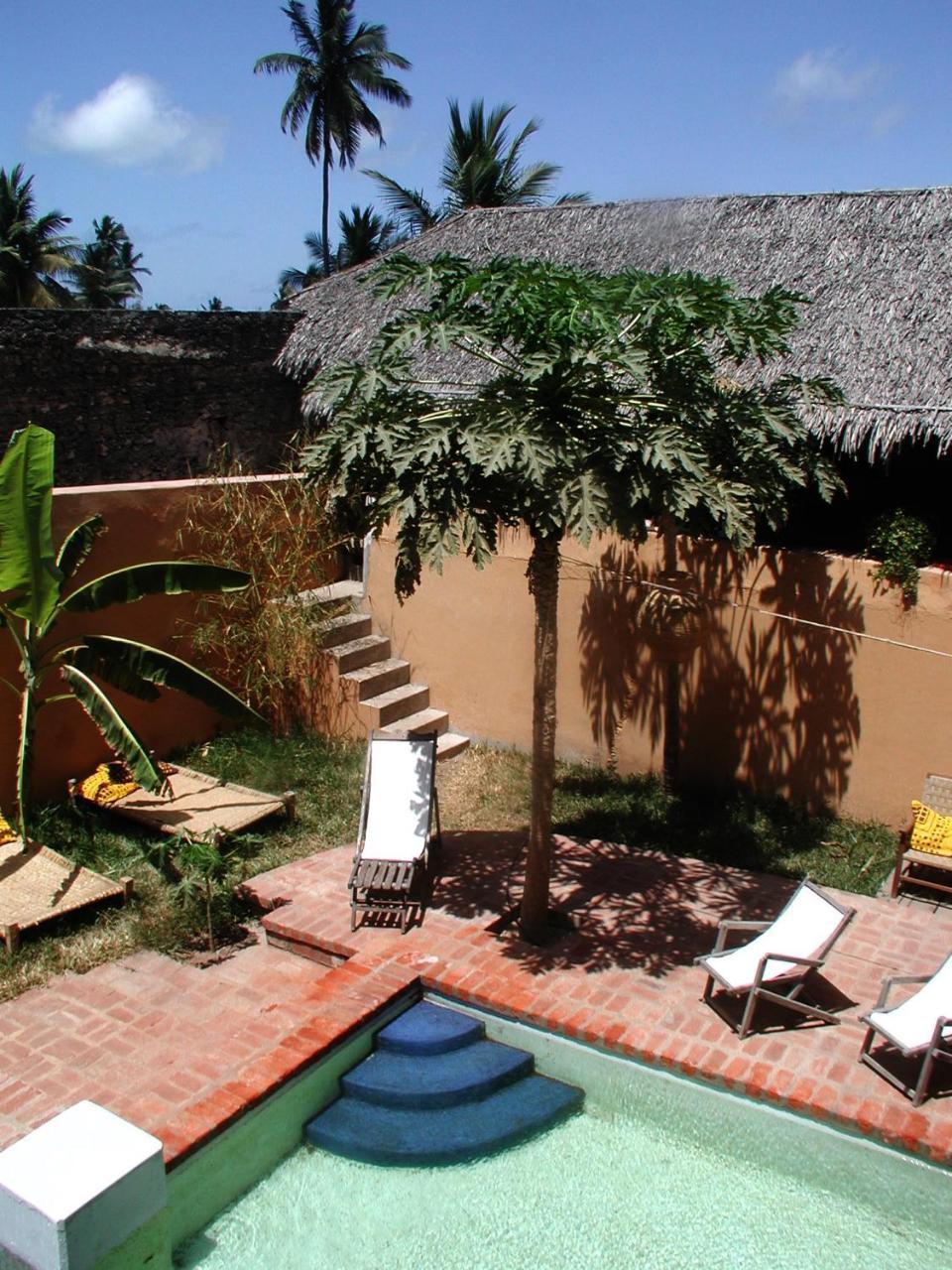 Bed and Breakfast Patio Dos Quintalinhos - Casa Di Gabriele Ilha de Mocambique Exterior foto